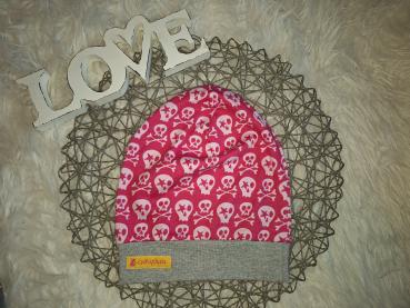 Beanie Kopfumfang ab 56cm "Sculls rosa"